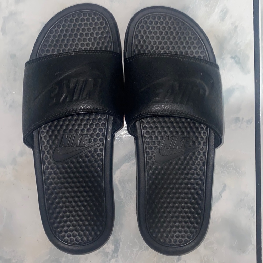 Nike slides
